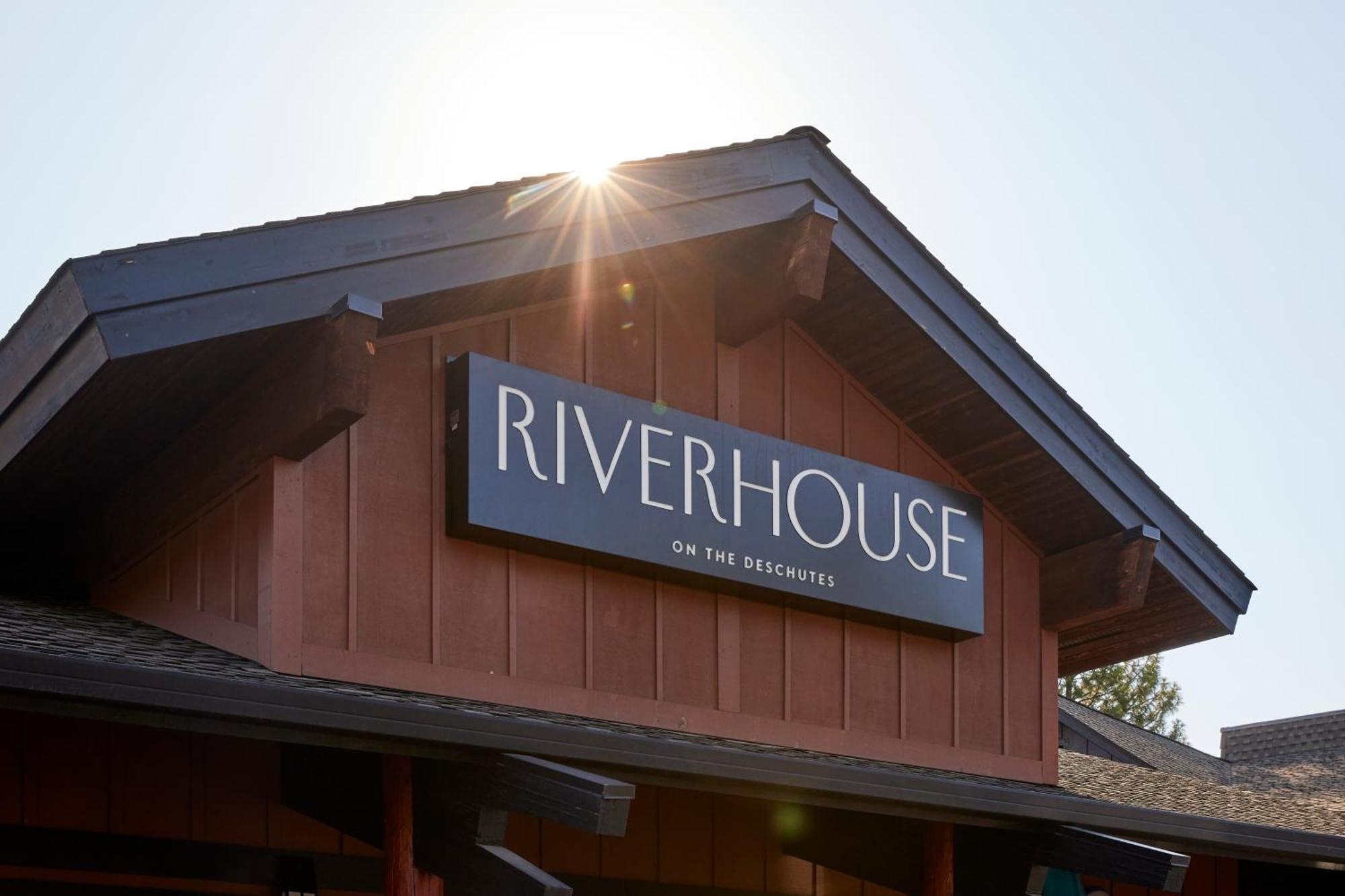 Hotel Riverhouse Bend