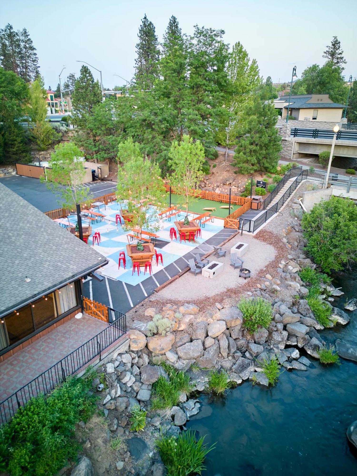 Hotel Riverhouse Bend