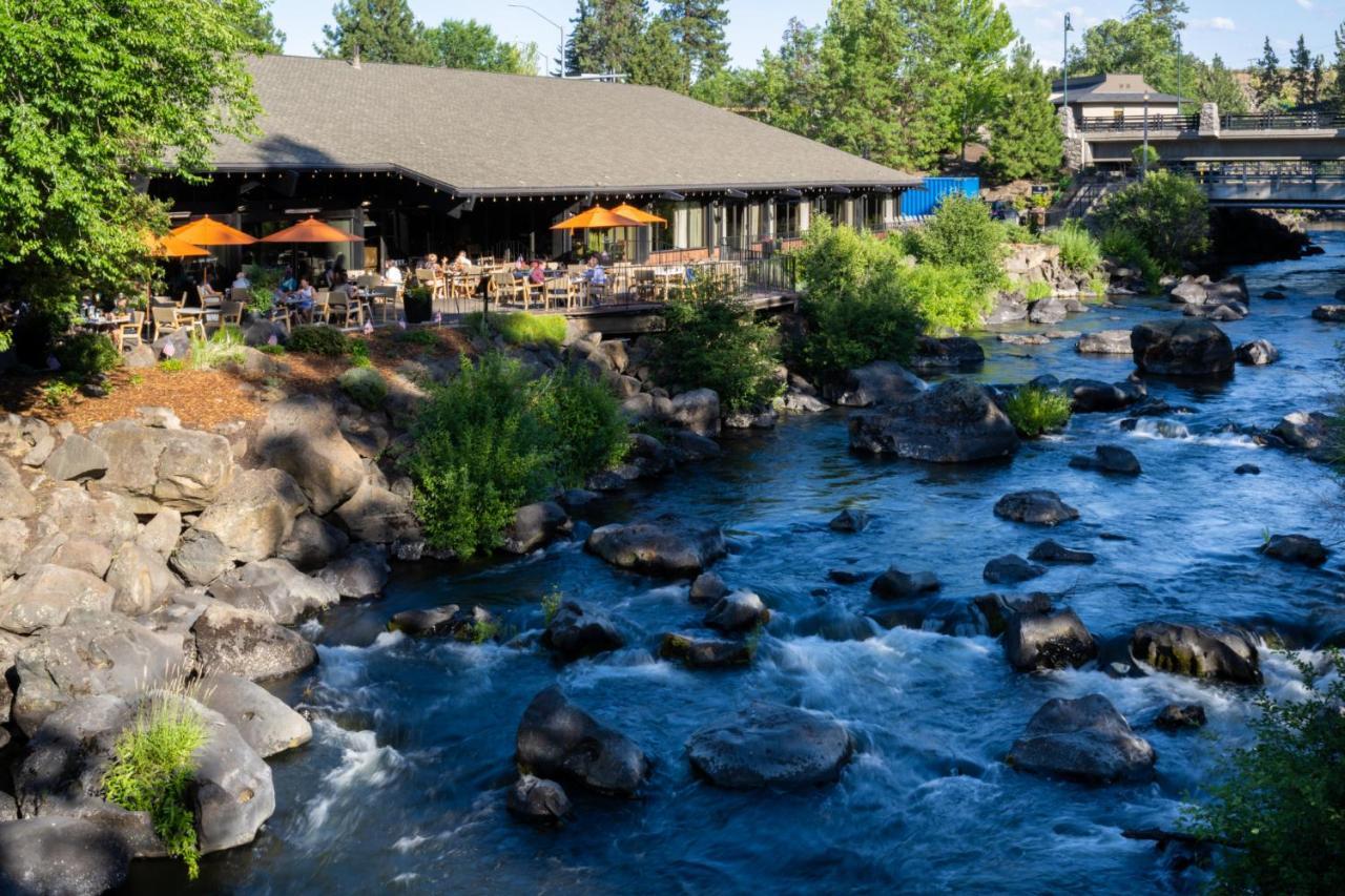 Hotel Riverhouse